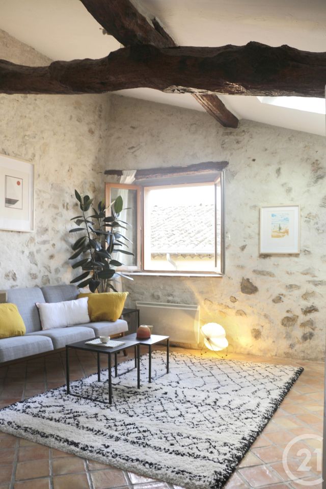 Appartement F1 à louer - 1 pièce - 23 m2 - Valbonne - 06 - PROVENCE-ALPES-COTE-D-AZUR