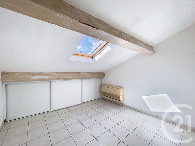 Appartement F3 à louer - 3 pièces - 79,45 m2 - Le Cannet - 06 - PROVENCE-ALPES-COTE-D-AZUR