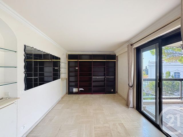 Appartement F3 à vendre - 3 pièces - 84 m2 - Cannes - 06 - PROVENCE-ALPES-COTE-D-AZUR