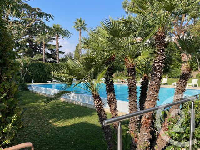 Appartement F3 à vendre - 3 pièces - 84 m2 - Cannes - 06 - PROVENCE-ALPES-COTE-D-AZUR