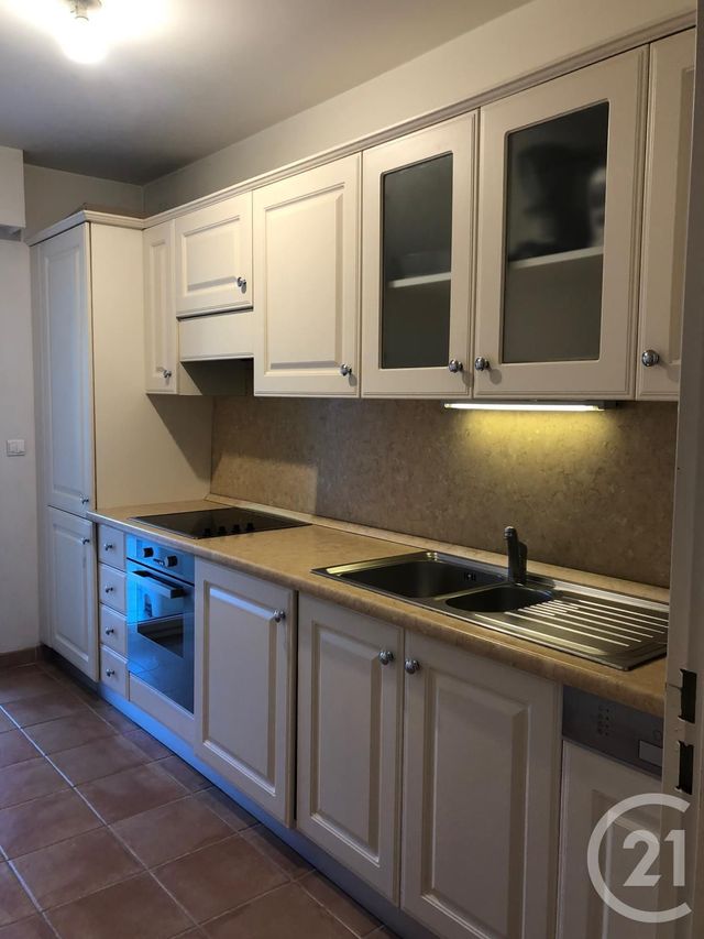 Appartement F3 à louer - 3 pièces - 75 m2 - Valbonne - 06 - PROVENCE-ALPES-COTE-D-AZUR