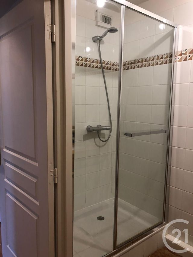 Appartement F3 à louer - 3 pièces - 75 m2 - Valbonne - 06 - PROVENCE-ALPES-COTE-D-AZUR