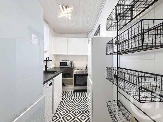 Appartement F2 à louer - 2 pièces - 48,85 m2 - Cannes - 06 - PROVENCE-ALPES-COTE-D-AZUR