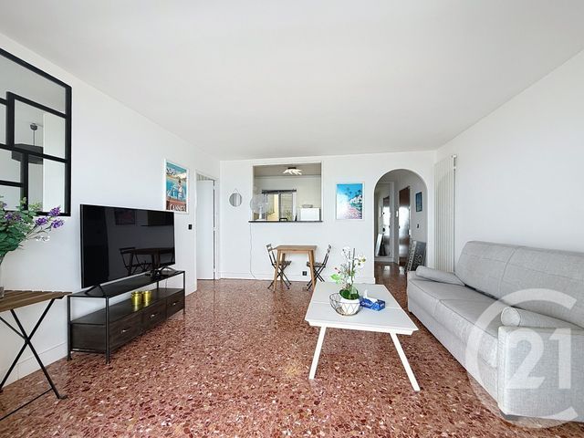 Appartement F2 à louer - 2 pièces - 48,85 m2 - Cannes - 06 - PROVENCE-ALPES-COTE-D-AZUR