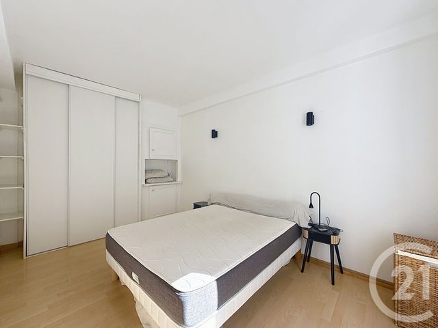 Appartement F2 à louer - 2 pièces - 44 m2 - Vence - 06 - PROVENCE-ALPES-COTE-D-AZUR