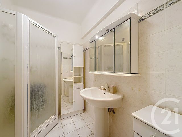 Appartement F3 &agrave; louer - 3 pi&egrave;ces - 80,16 m2 - Cannes - 06 - PROVENCE-ALPES-COTE-D-AZUR