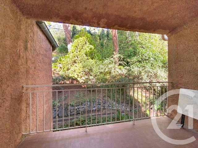 Appartement F3 à louer - 3 pièces - 82 m2 - Le Golfe Juan - 06 - PROVENCE-ALPES-COTE-D-AZUR