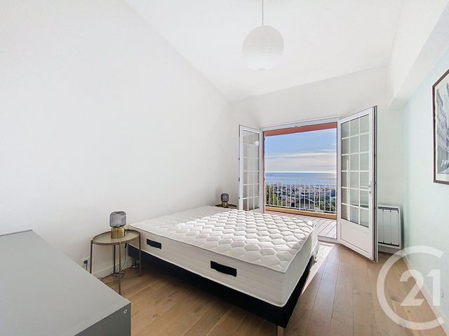 Appartement F3 à louer - 3 pièces - 82 m2 - Le Golfe Juan - 06 - PROVENCE-ALPES-COTE-D-AZUR