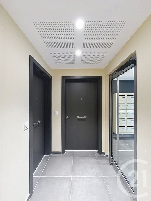 Appartement F2 à vendre - 2 pièces - 47 m2 - Cannes - 06 - PROVENCE-ALPES-COTE-D-AZUR