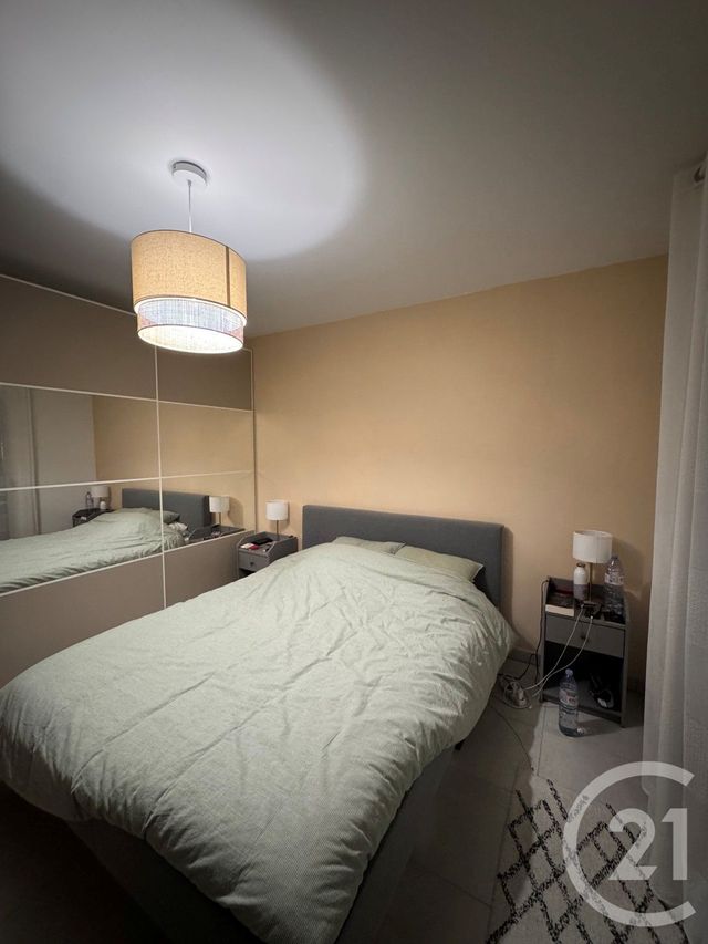 Appartement F2 à louer - 2 pièces - 43,69 m2 - Roquefort Les Pins - 06 - PROVENCE-ALPES-COTE-D-AZUR