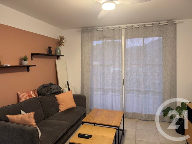 Appartement F2 à louer - 2 pièces - 43,69 m2 - Roquefort Les Pins - 06 - PROVENCE-ALPES-COTE-D-AZUR