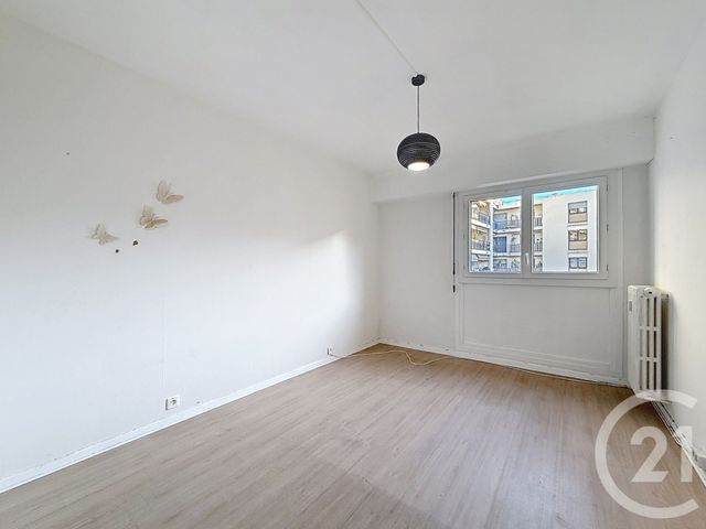 Appartement F3 &agrave; louer - 3 pi&egrave;ces - 69,60 m2 - Cannes - 06 - PROVENCE-ALPES-COTE-D-AZUR