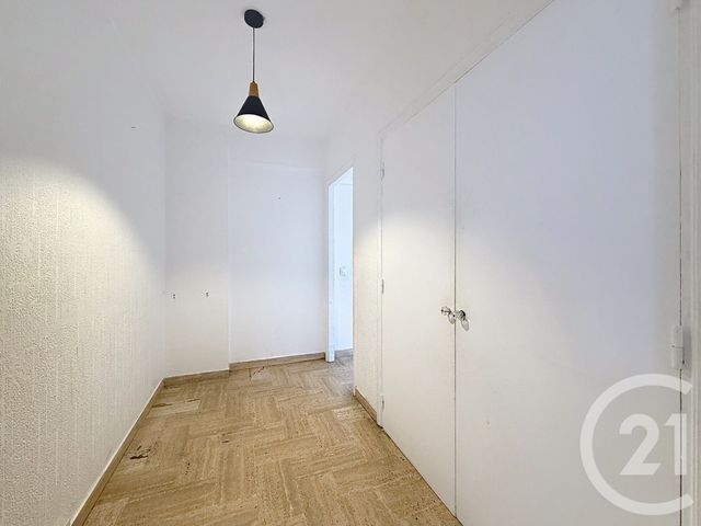 Appartement F3 &agrave; louer - 3 pi&egrave;ces - 69,60 m2 - Cannes - 06 - PROVENCE-ALPES-COTE-D-AZUR