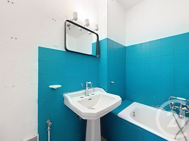 Appartement F3 &agrave; louer - 3 pi&egrave;ces - 69,60 m2 - Cannes - 06 - PROVENCE-ALPES-COTE-D-AZUR