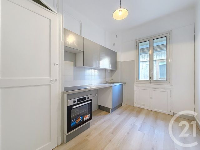 Appartement F2 &agrave; louer - 2 pi&egrave;ces - 53,83 m2 - Cannes - 06 - PROVENCE-ALPES-COTE-D-AZUR
