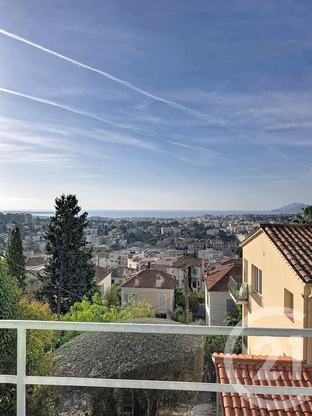Appartement F3 &agrave; vendre - 3 pi&egrave;ces - 70 m2 - Le Cannet - 06 - PROVENCE-ALPES-COTE-D-AZUR