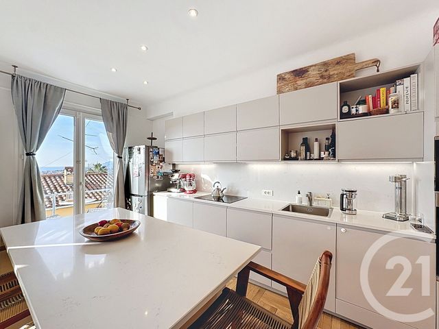 Appartement F3 &agrave; vendre - 3 pi&egrave;ces - 70 m2 - Le Cannet - 06 - PROVENCE-ALPES-COTE-D-AZUR