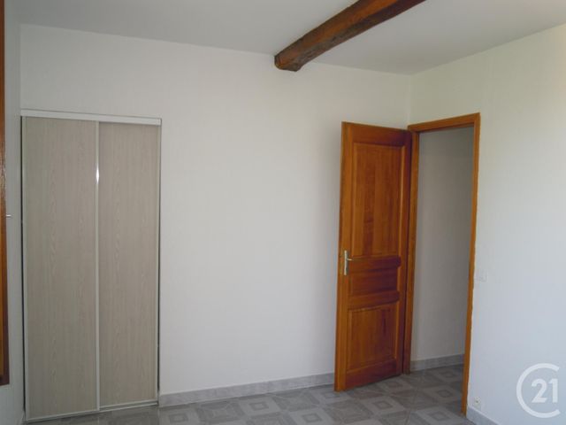 Appartement F2 &agrave; louer - 2 pi&egrave;ces - 44 m2 - Le Rouret - 06 - PROVENCE-ALPES-COTE-D-AZUR