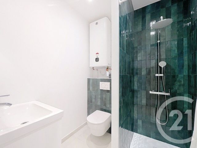 Appartement F1 &agrave; louer - 1 pi&egrave;ce - 20,43 m2 - Grasse - 06 - PROVENCE-ALPES-COTE-D-AZUR