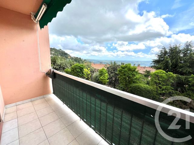 Appartement F4 &agrave; louer - 4 pi&egrave;ces - 69,38 m2 - Grasse - 06 - PROVENCE-ALPES-COTE-D-AZUR