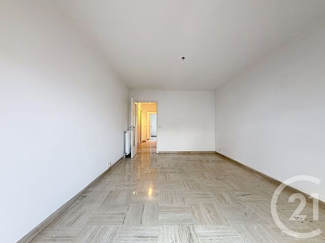 Appartement F3 &agrave; louer - 3 pi&egrave;ces - 62,72 m2 - Cannes La Bocca - 06 - PROVENCE-ALPES-COTE-D-AZUR