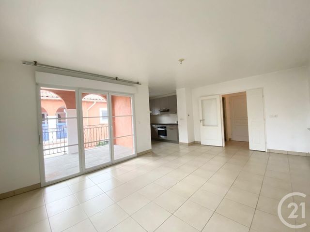 Appartement F4 &agrave; louer - 4 pi&egrave;ces - 80,80 m2 - Roquefort Les Pins - 06 - PROVENCE-ALPES-COTE-D-AZUR