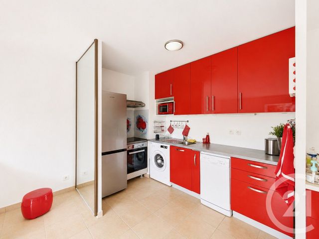 Appartement F3 &agrave; louer - 3 pi&egrave;ces - 62,28 m2 - Mougins - 06 - PROVENCE-ALPES-COTE-D-AZUR