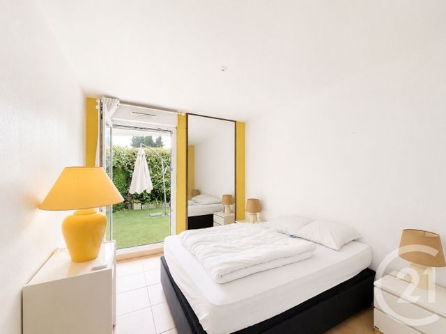 Appartement F3 &agrave; louer - 3 pi&egrave;ces - 62,28 m2 - Mougins - 06 - PROVENCE-ALPES-COTE-D-AZUR