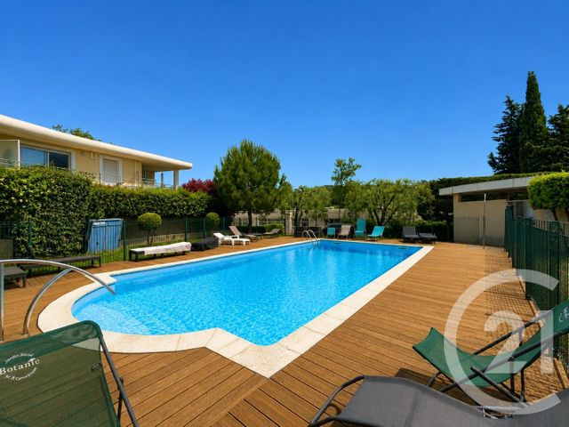 Appartement F3 &agrave; louer - 3 pi&egrave;ces - 62,28 m2 - Mougins - 06 - PROVENCE-ALPES-COTE-D-AZUR