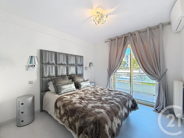 Appartement F3 &agrave; vendre - 3 pi&egrave;ces - 82 m2 - Cannes - 06 - PROVENCE-ALPES-COTE-D-AZUR