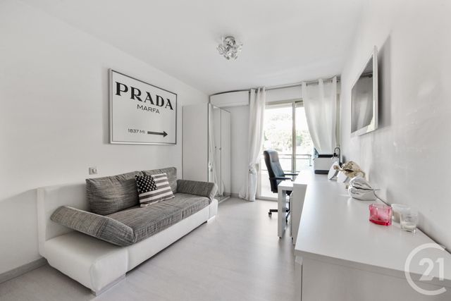 Appartement F3 &agrave; vendre - 3 pi&egrave;ces - 82 m2 - Cannes - 06 - PROVENCE-ALPES-COTE-D-AZUR