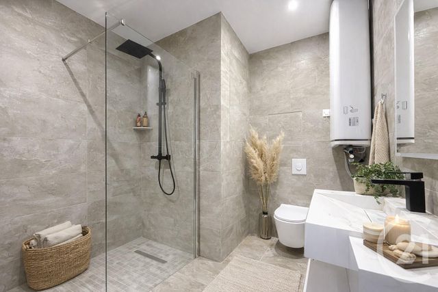 Appartement F2 &agrave; vendre - 2 pi&egrave;ces - 48 m2 - Cannes - 06 - PROVENCE-ALPES-COTE-D-AZUR