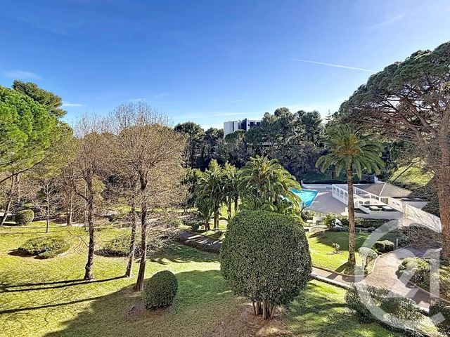 Appartement F3 &agrave; vendre - 3 pi&egrave;ces - 72 m2 - Cannes La Bocca - 06 - PROVENCE-ALPES-COTE-D-AZUR