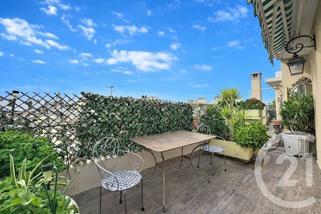 Appartement F5 &agrave; vendre - 5 pi&egrave;ces - 155,58 m2 - Cannes - 06 - PROVENCE-ALPES-COTE-D-AZUR