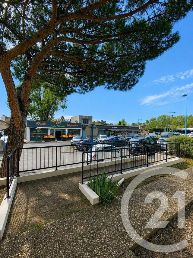 Local commercial à louer - 47.0 m2 - 06 - Alpes-Maritimes