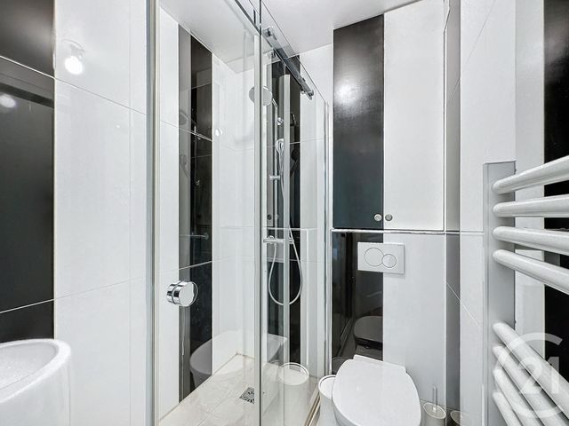 Appartement F4 &agrave; louer - 4 pi&egrave;ces - 87,79 m2 - Cannes - 06 - PROVENCE-ALPES-COTE-D-AZUR