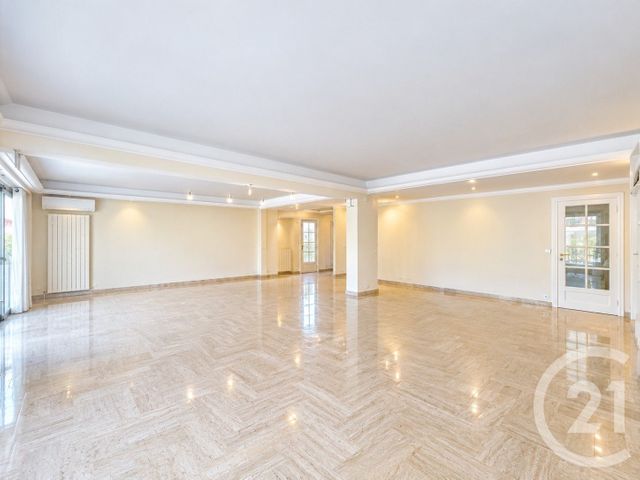 Appartement F5 &agrave; vendre - 5 pi&egrave;ces - 173 m2 - Cannes - 06 - PROVENCE-ALPES-COTE-D-AZUR