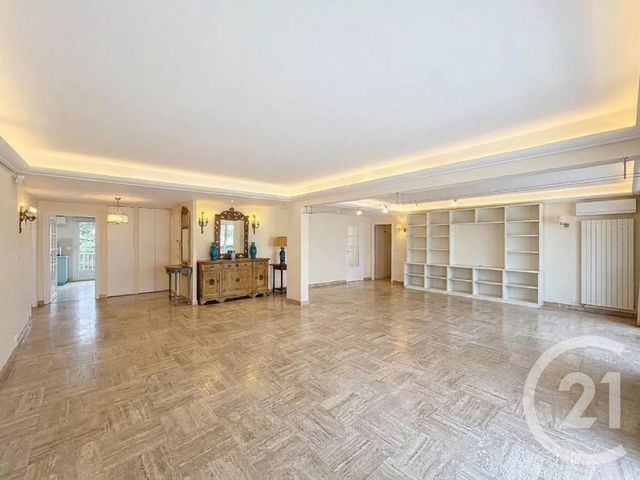 Appartement F5 &agrave; vendre - 5 pi&egrave;ces - 173 m2 - Cannes - 06 - PROVENCE-ALPES-COTE-D-AZUR