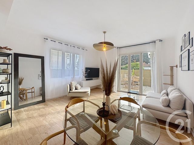 Appartement &agrave; vendre - 3 pi&egrave;ces - 94,29 m2 - Le Cannet - 06 - PROVENCE-ALPES-COTE-D-AZUR