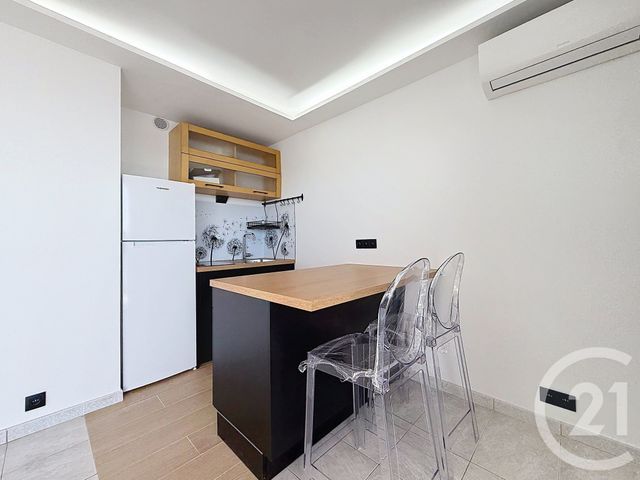 Appartement F2 &agrave; louer - 2 pi&egrave;ces - 28,51 m2 - Cannes - 06 - PROVENCE-ALPES-COTE-D-AZUR
