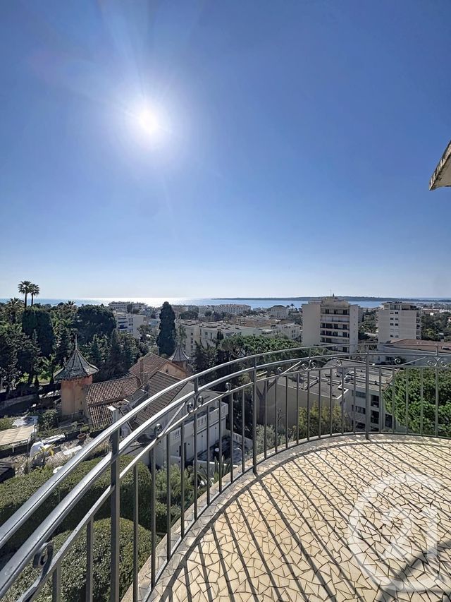Appartement F3 &agrave; vendre - 3 pi&egrave;ces - 102,13 m2 - Cannes - 06 - PROVENCE-ALPES-COTE-D-AZUR