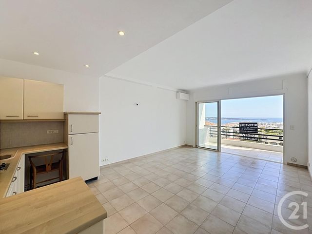 Appartement F2 &agrave; vendre - 2 pi&egrave;ces - 49 m2 - Cannes - 06 - PROVENCE-ALPES-COTE-D-AZUR
