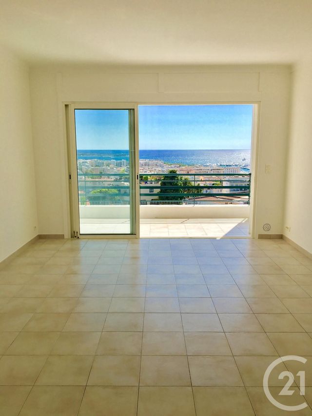 Appartement F2 &agrave; vendre - 2 pi&egrave;ces - 49 m2 - Cannes - 06 - PROVENCE-ALPES-COTE-D-AZUR