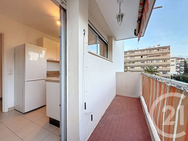 Appartement F3 &agrave; vendre - 3 pi&egrave;ces - 62,70 m2 - Cannes La Bocca - 06 - PROVENCE-ALPES-COTE-D-AZUR