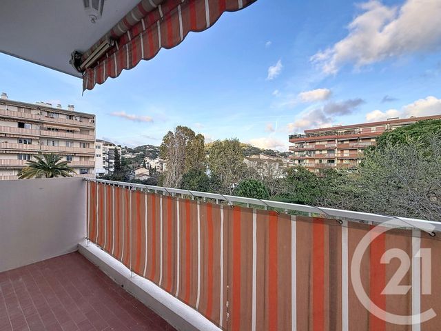 Appartement F3 &agrave; vendre - 3 pi&egrave;ces - 62,70 m2 - Cannes La Bocca - 06 - PROVENCE-ALPES-COTE-D-AZUR