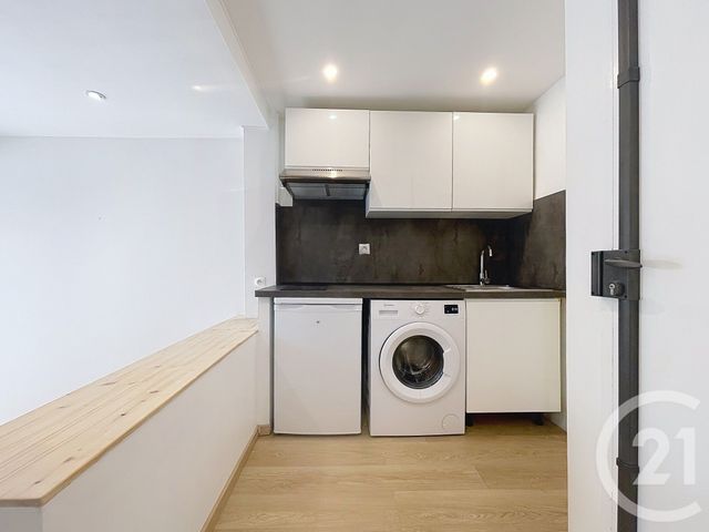 Appartement F1 &agrave; louer - 1 pi&egrave;ce - 23,53 m2 - Valbonne - 06 - PROVENCE-ALPES-COTE-D-AZUR