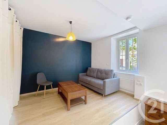 Appartement F1 &agrave; louer - 1 pi&egrave;ce - 23,53 m2 - Valbonne - 06 - PROVENCE-ALPES-COTE-D-AZUR