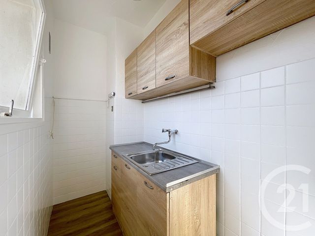 Appartement F1 &agrave; louer - 1 pi&egrave;ce - 21,05 m2 - Le Cannet - 06 - PROVENCE-ALPES-COTE-D-AZUR