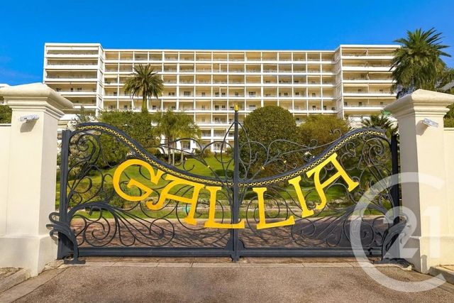 Appartement F4 &agrave; vendre - 4 pi&egrave;ces - 135 m2 - Cannes - 06 - PROVENCE-ALPES-COTE-D-AZUR