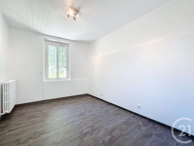 Appartement F2 &agrave; louer - 2 pi&egrave;ces - 43 m2 - Vidauban - 83 - PROVENCE-ALPES-COTE-D-AZUR